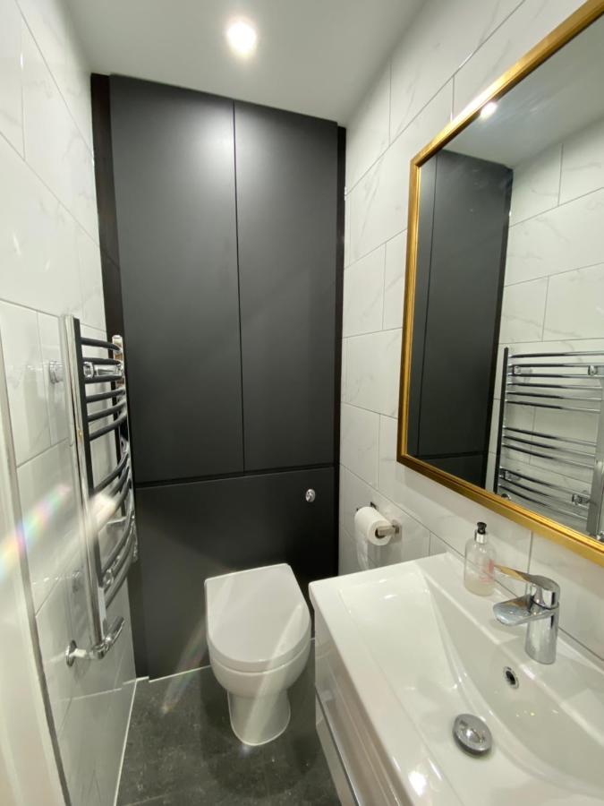 Stylish 1-Bed Studio لندن المظهر الخارجي الصورة